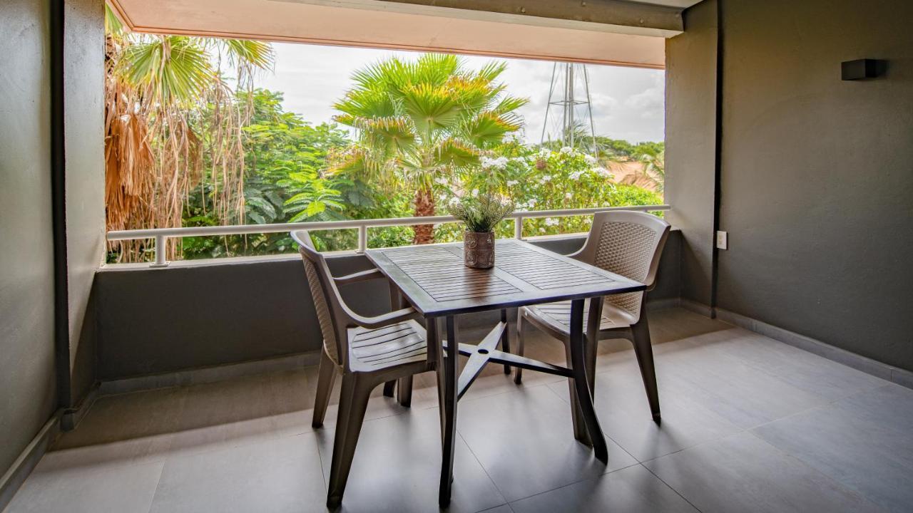Casa Arte- Exclusive Apartment With Internet And Pool Santa Catharina Екстер'єр фото